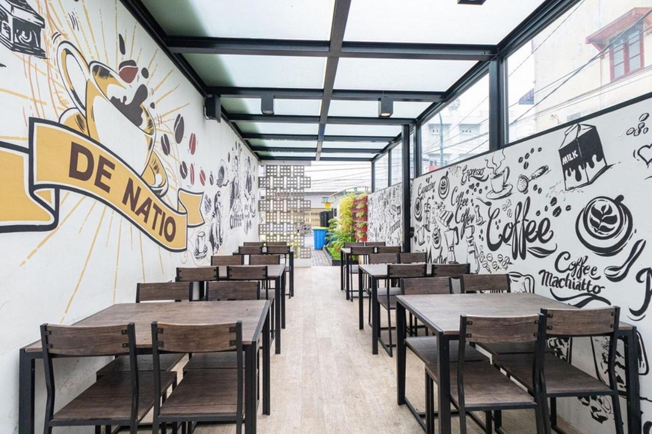 Reddoorz Premium Near Centre Point Mall מדאן מראה חיצוני תמונה